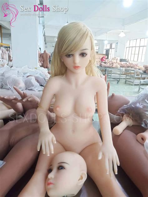 WM 125cm B Cup Factory Pictures Sex Dolls Factory Pictures