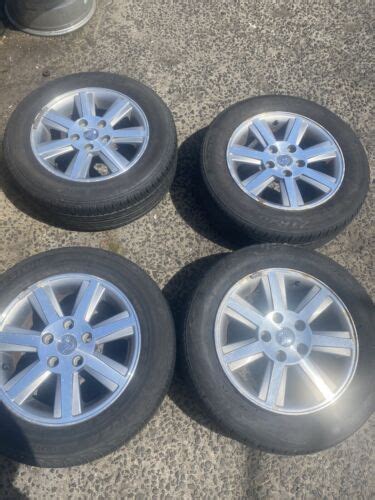 COMMODORE VZ MAG WHEELS TYRES HOLDEN COMMODORE 16 Inch Wheels VT VX VY