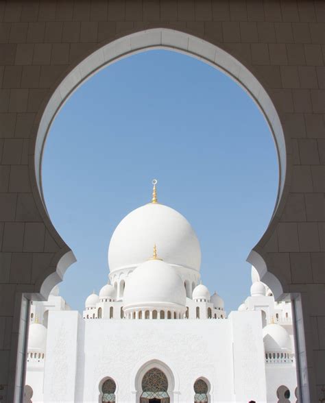 Design Inside Sheikh Zayed Mosque - img-stache