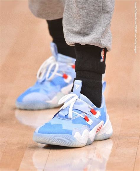 Trae Young in the Adidas "Ice Trae" Trae Young 1s : r/nbakicks