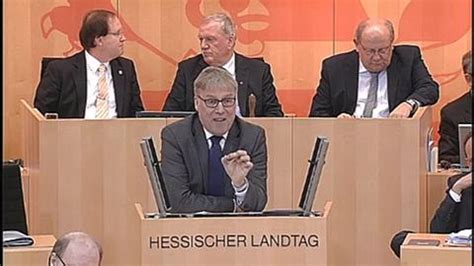 Videos Aus Dem Landtag Debatte Zur Besoldung Von Beamten Hessenschau