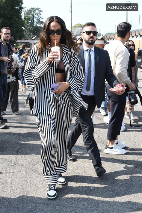 Joan Smalls Sexy Flashes Her Nude Tits During Milan Fashion Week In Milan Aznude