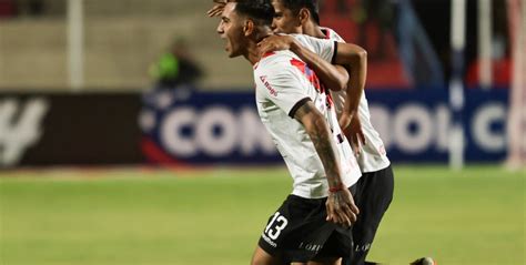 Always Ready le ganó 2 a 0 a César Vallejo en Bolivia por la Copa