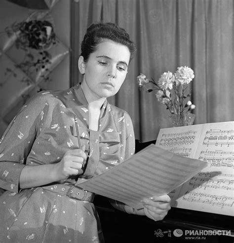 Галина Вишневская (1926 - 2012)