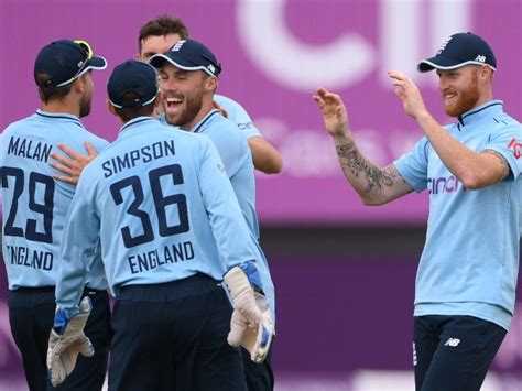 England Beat Pakistan With 9 Wickets Pakistan Vs England Odi Series Ben