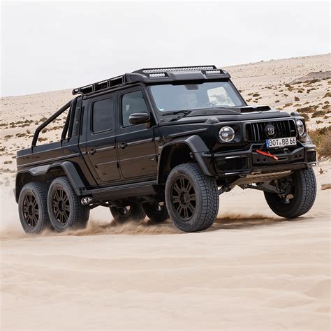 Mercedes-Benz G63 AMG 6×6 By Brabus Has 700 HP, $1 Million, 44% OFF