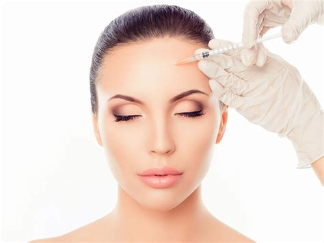 Dermal Dolgu Nasıl Yapılır?