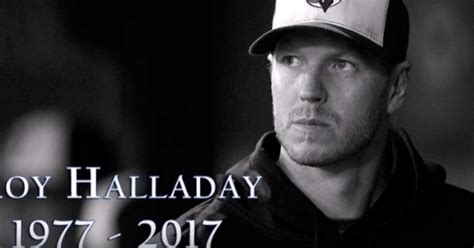 Mlb Blue Jays Honor The Late Roy Halladay With Retirement Ceremony