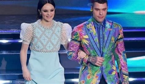 Sanremo 2021, la (perfetta) risposta di Fedez alla polemica del ...