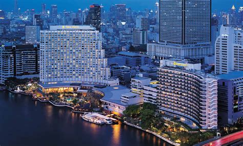 Shangri-La Hotel, Bangkok - Hotel Guide | Legends