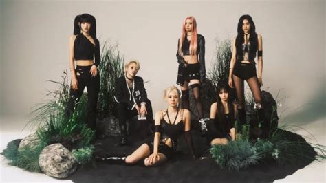 EVERGLOW Make Their Triumphant Return With SLAY EnVi Media