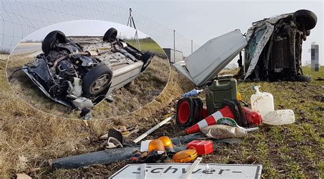 Mehrfach überschlagen Schwerer Unfall auf der A4 bei Ronneburg