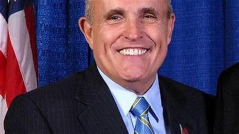 Giuliani Ex Prefeito De Nova York Declara Apoio A Trump