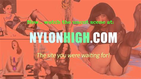 Babe Lacy With Sex Toy And Nylon Stockings