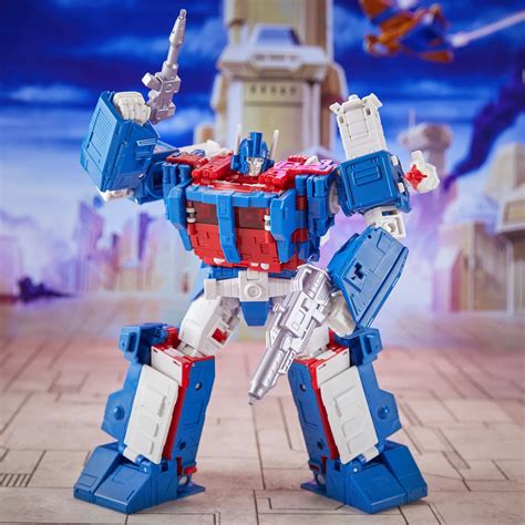 The Transformers The Movie 86 21 Ultra Magnus Arrives From Hasbro