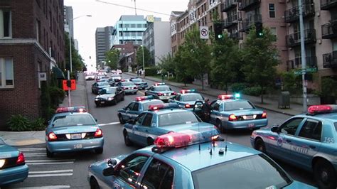 ‘help The Officer — Large Police Response To Apartment Building At