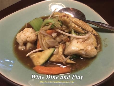 Phad Phak Ruam Chef Prepared Mixed Vegetables Seafood Dishes