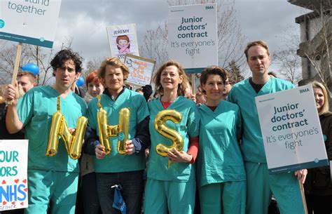 Cast Of Green Wing 4