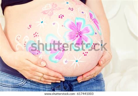 Naked Big Belly Pregnant Woman Stock Photo 617441003 Shutterstock