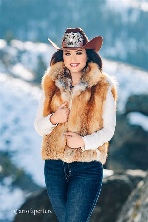 Miss Rodeo Idaho Rodeo Queen Art Of Aperture Photography Rodeo