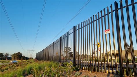 Palisade Spike Fences Gates Anti Climb Summit Fencing