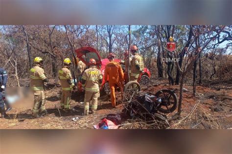 Colis O Entre Moto E Carro Mata Pessoas E Deixa Outras Feridas