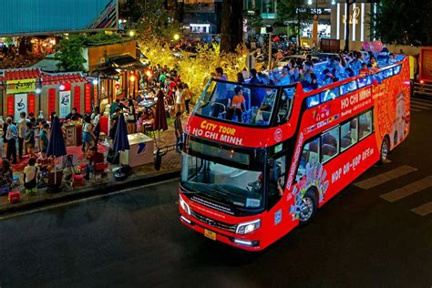 TP Hồ Chí Minh có tour du lịch phục vụ xuyên đêm bằng phương tiện xe