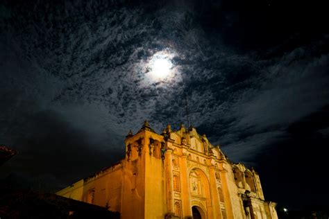 Iglesia San Juan Del Obispo La Antigua Guatemala Foto Por Luis