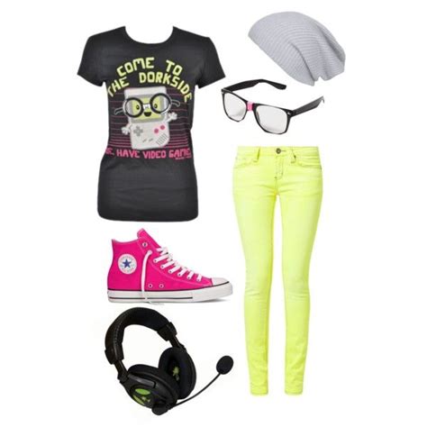 Gamer Girl outfit Emo Outfits For Girls, Gamer Girl Outfit, Nerd ...