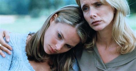 Das Blonde Biest Wenn Mutterliebe Blind Macht Filmkritik Film TV SPIELFILM