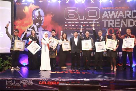 Indonesia Award Magazine Kang DS Raih Best Performing Government