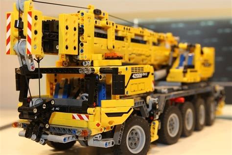 Legomania Lego Technic Mobile Crane Mk