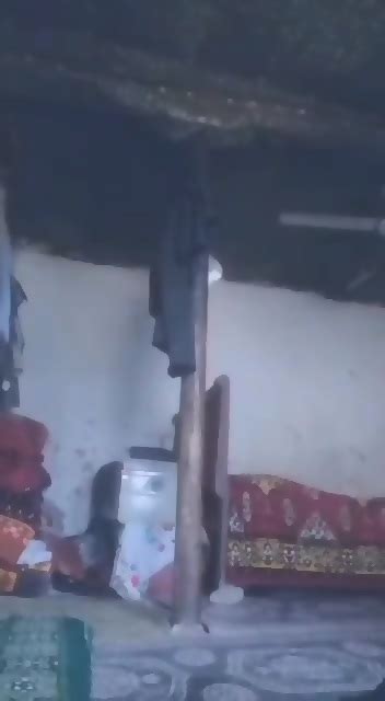 Beautiful Kashmiri Bhabhi Full Nude Video