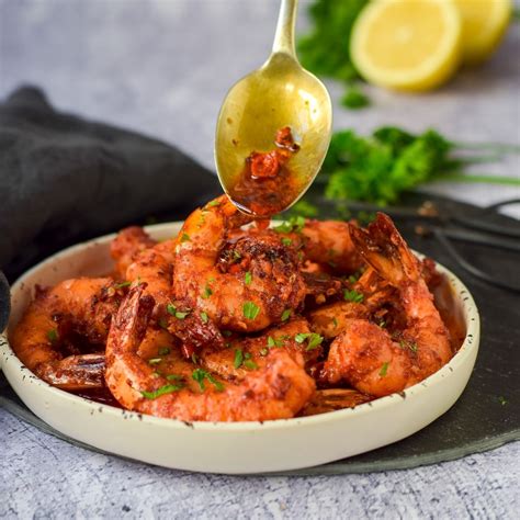 Chilli Garlic Butter Prawns – Tamarind & Thyme