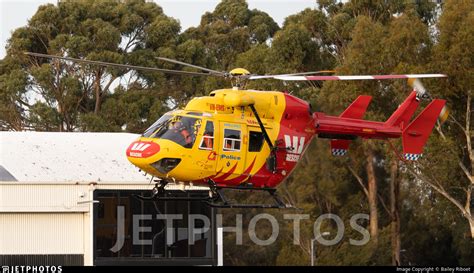 Vh Ems Mbb Kawasaki Bk117b 2 Rotor Lift Helicopters Bailey Riboet