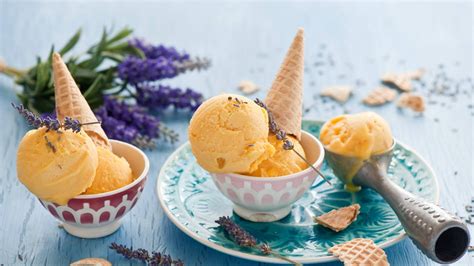 Download Mango Ice Cream Dessert Wallpaper