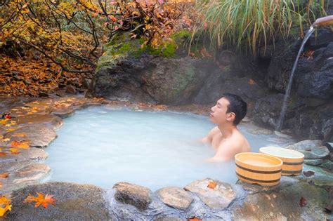 10 Iconic Ryokan with Onsen in Japan - How to Experience the Most ...