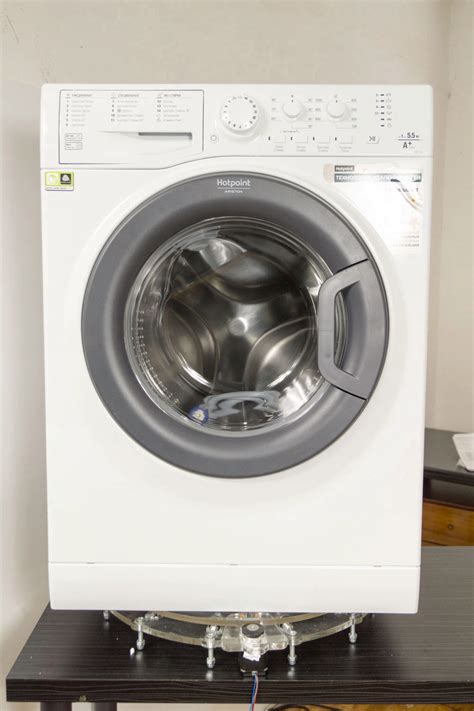 Обзор от покупателя на Стиральная машина Hotpoint-Ariston VMSL 501 B ...