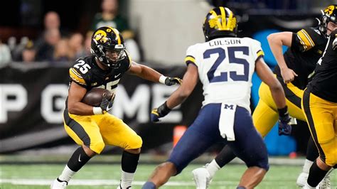 Iowa Vs Michigan | GAME PREVIEW | College Football 2022 - Win Big Sports