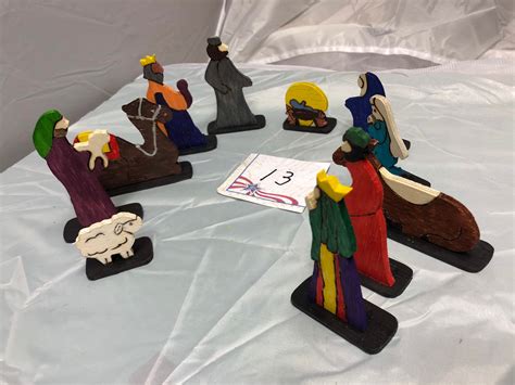 Wooden Nativity Figures Set #13