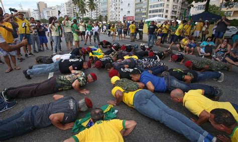 Atos Pró Bolsonaro Reúnem Apoio Ao Presidente E Críticas Ao Congresso