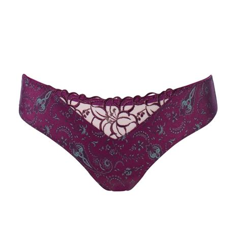 Ulla Lingerie féminine String Zoe Dressuits