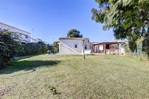 Villas For Sale In El Saladillo Estepona