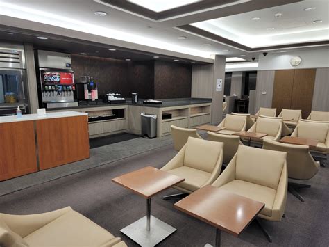 Review American Airlines Admirals Club Honolulu Flipboard