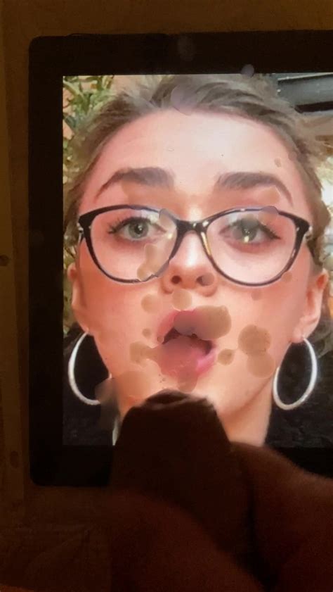 Maisie Williams Cum Tribute Free Man Porn 1f XHamster XHamster