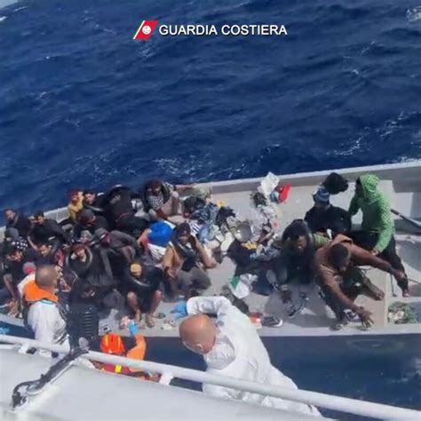 Nuova Tragedia Del Mare Nove Migranti Morti E Quindici Dispersi Tra