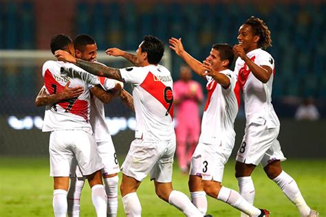 Selección peruana buscará los tres puntos ante Venezuela