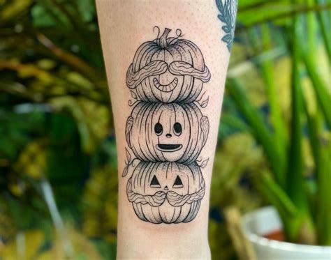 11 Simple Halloween Tattoo Ideas That Will Blow Your Mind Alexie