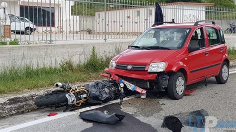 Isernia Incidente Stradale Moto Contro Auto Ferito Il Centauro