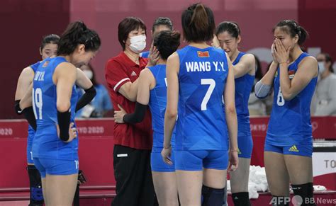 中国女子バレー代表の「レジェンド」監督が退任へ 東京五輪予選落ちで「一時代の終わり」 写真1枚 国際ニュース：afpbb News